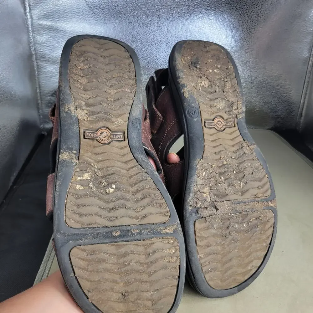 EARTH SHOE Sandals Men Size 10.5 Fisherman Brown Leather Strap Comfort Adjusting